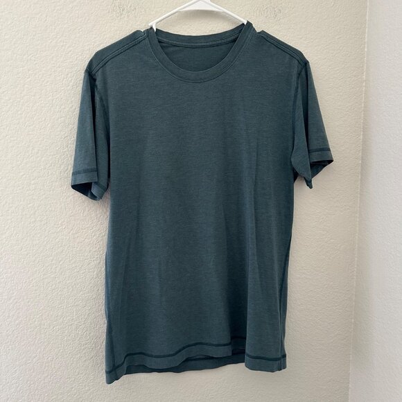 Lululemon Fundamental Running Tee Shirt Activewear Blue Sz M - Picture 1 of 5